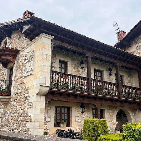 El Palacio Ruente Exterior foto