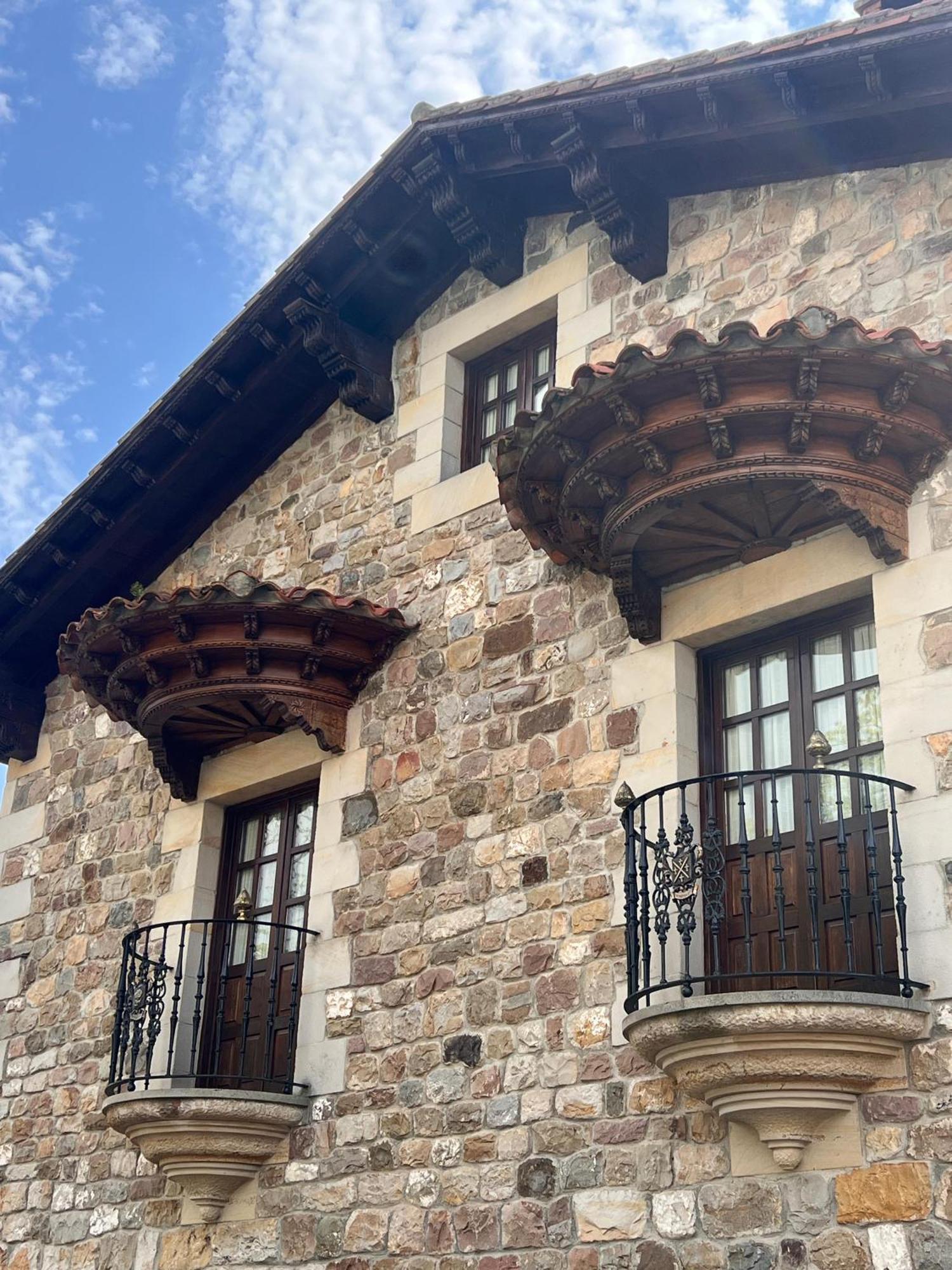 El Palacio Ruente Exterior foto