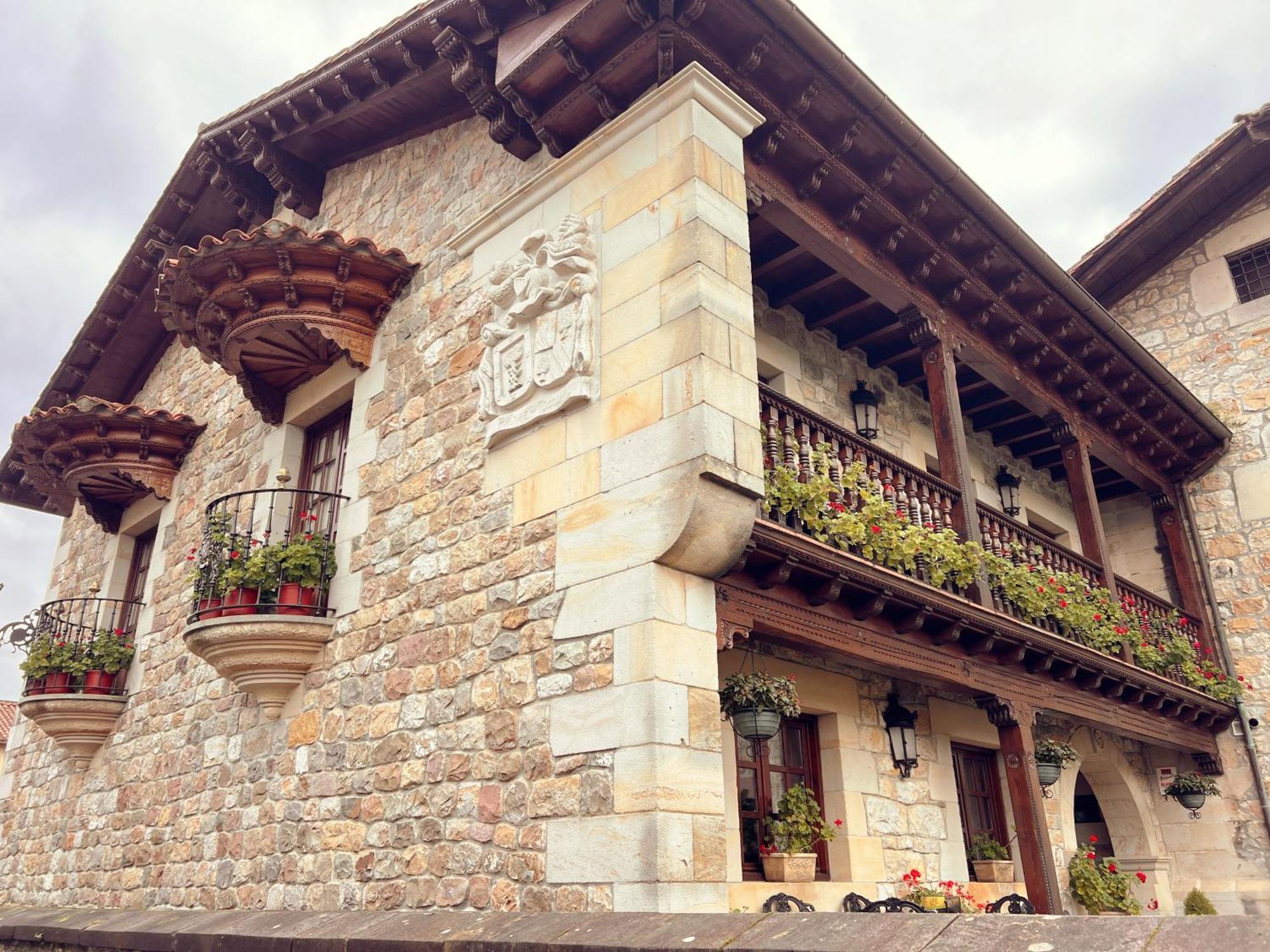 El Palacio Ruente Exterior foto